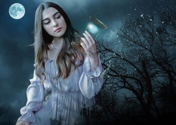 Gothic, fantasy, dark-time flys by